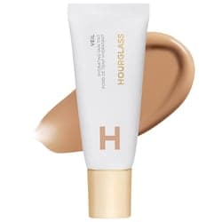 Hourglass veil hydrating skin tint