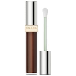 Prada micro correcting blurring concealer with peptides